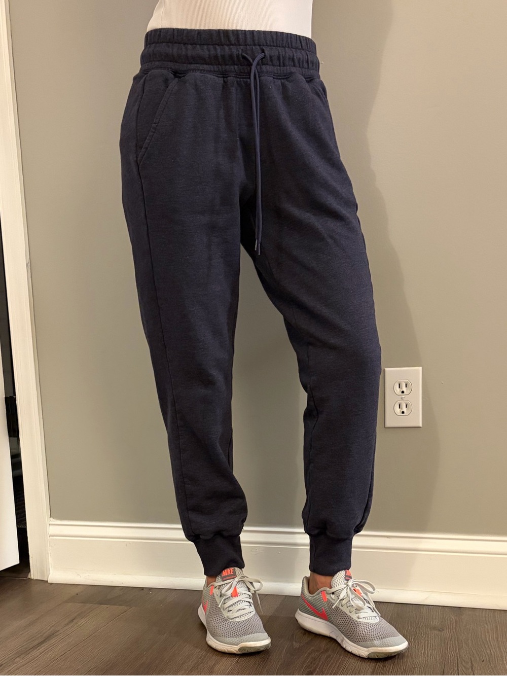 Zella Women’s Drawstring Sweatpants with Cuffed Ankles
